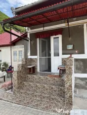 Casa de vanzare in Cugir - zona linistita, aproape de centru 
