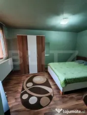 Casa de vanzare 5 camere , garaj si teren 5000 mp