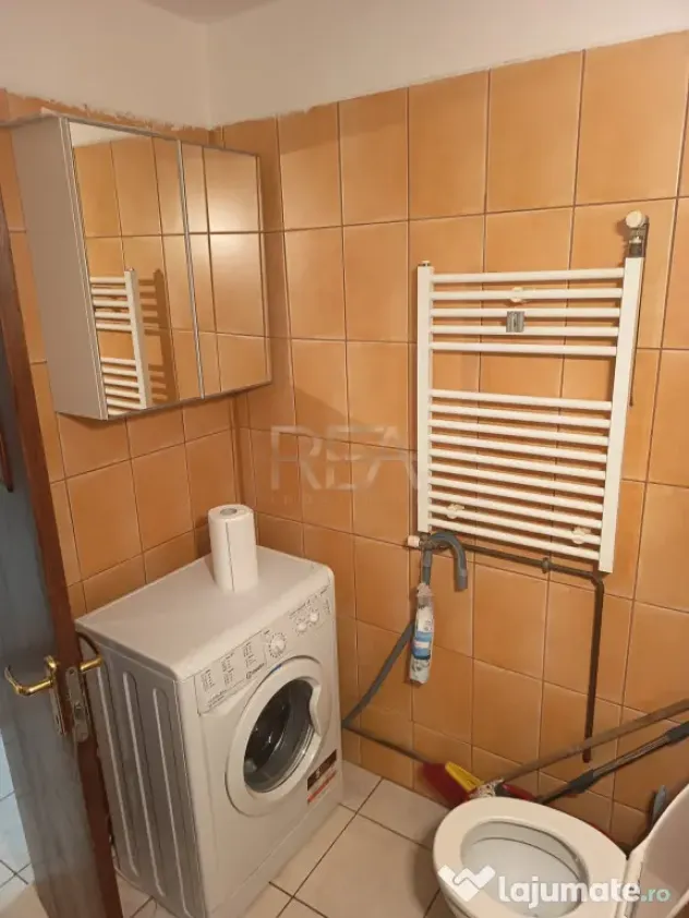 Garsonieră decomandată 40 mp | Bd. Constantin Brâncoveanu