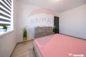 Apartament cu 2 camere de vânzare cu loc de parcare, Sub...