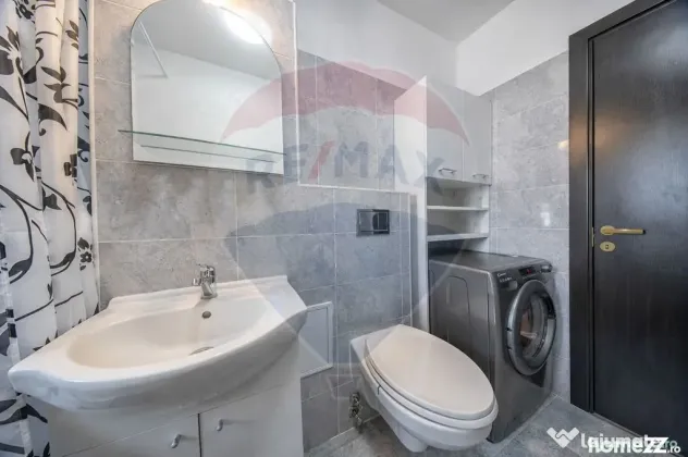 Apartament cu 2 camere de vânzare cu loc de parcare, Sub...