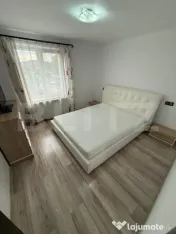 Apartament 3 camere INDEPENDENTEI Etaj 1 