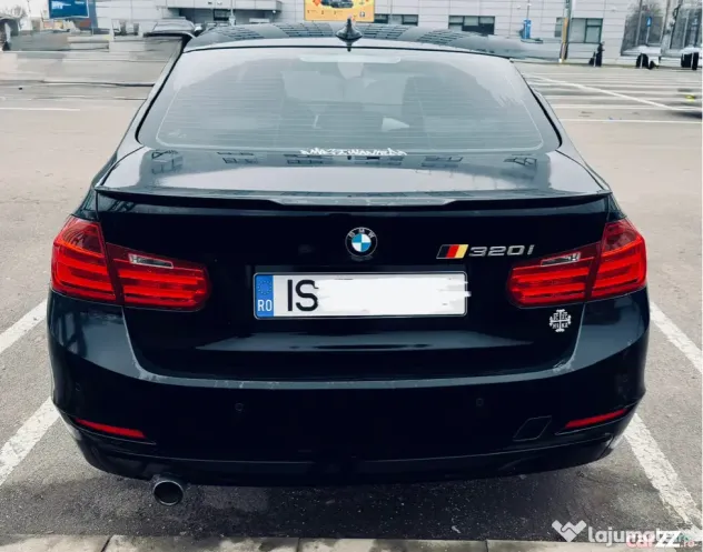 BMW 320i Sedan (F30) – Manuală | 184 CP | 2015