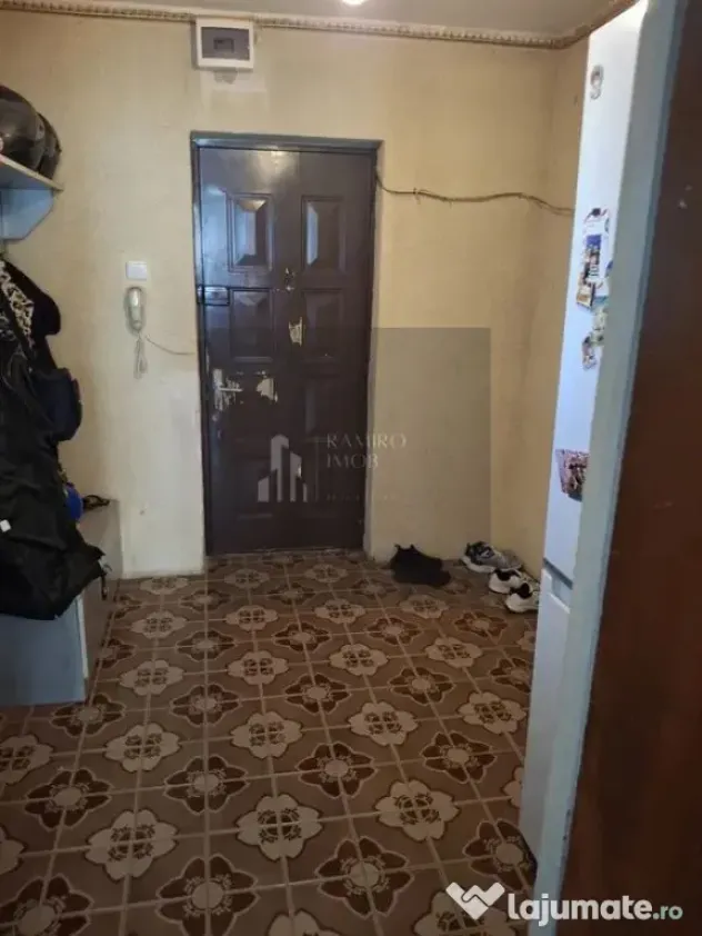 APARTAMENT 2 CAMERE/ 53 MP/ AN 1987/ SECTOR 3