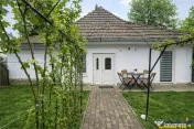 Casa cu 650 mp teren,zona linistita,curte verde,potential ex 