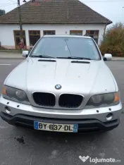 dezmembrez mașini 