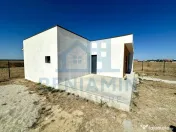Casa 3 dormitoare-2 bai-Living si bucatarie-Damila-Selgros 