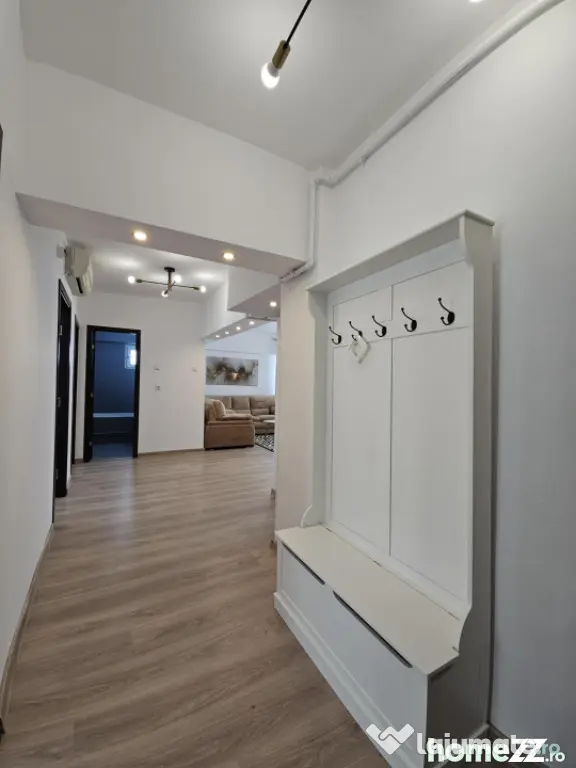 Apartament 4 camere de vânzare | Dacia | Gata de mutat - Constanta (Constanta)