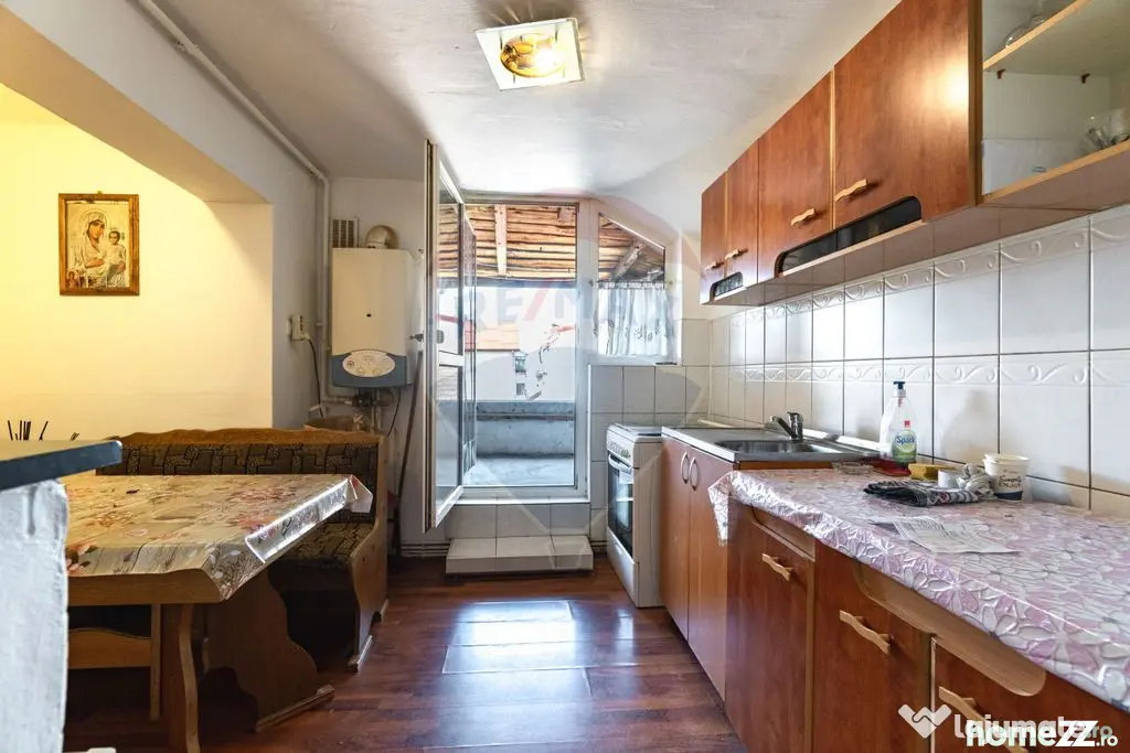 COMISION 0%| DE VANZARE| APARTAMENT 3 CAMERE| 2 BALCOANE|...
