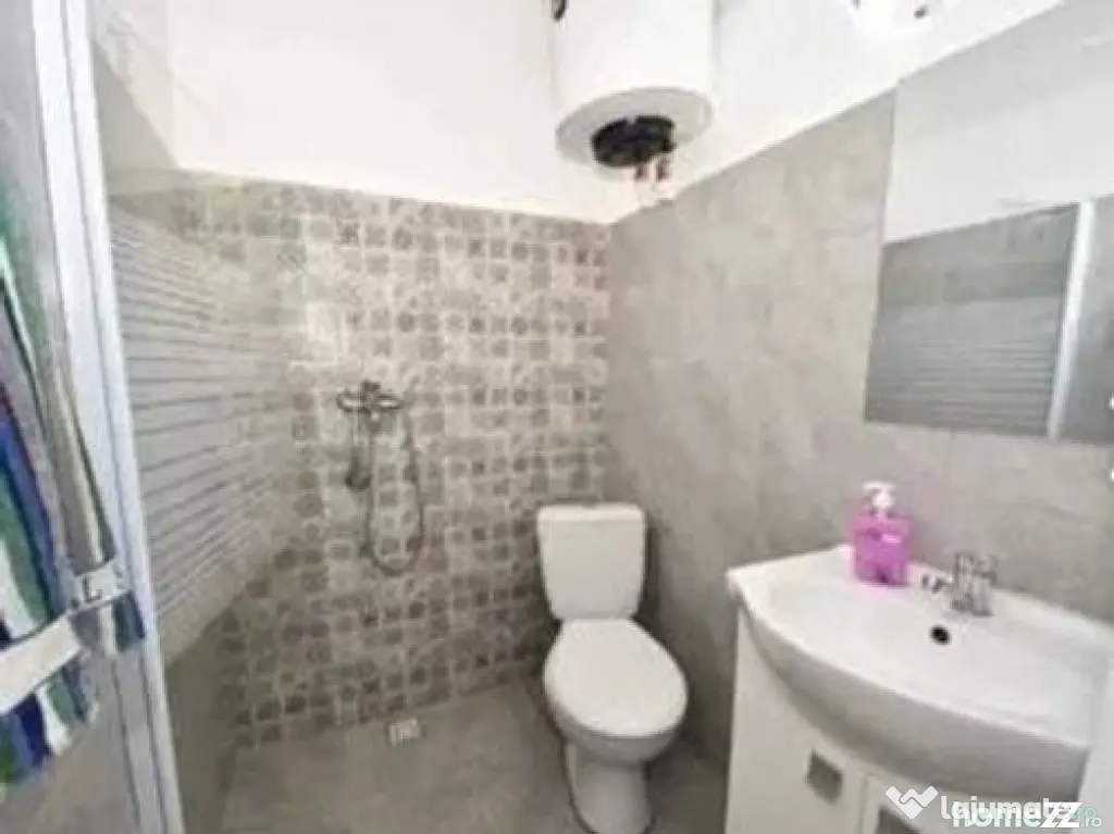 De vanzare garsoniera A-uri Tiglina 1, et. 1, 41.200 euro - Galati (Galati)