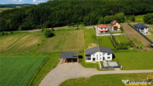 Casa noua, moderna, P 1E, langa padure, Voiniceni, 6km de