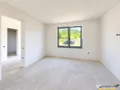 Casa noua, moderna, P 1E, langa padure, Voiniceni, 6km de 