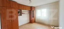 Garsonieră decomandata în Tractorul — centrală proprie,