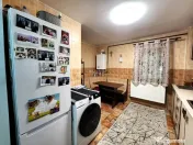 Apartament 2 camere decomandat, parter înalt, Podu Iloaiei 