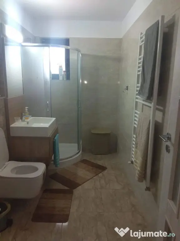 Apartament 2 camere, circular - zona Schei