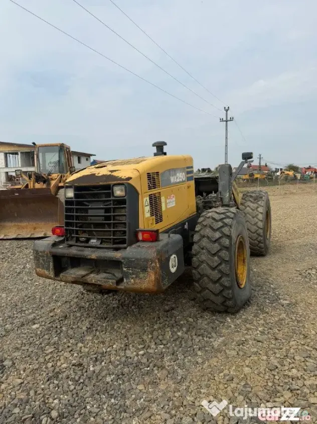 Pompa hidraulica incarcator frontal Komatsu WA250 piese