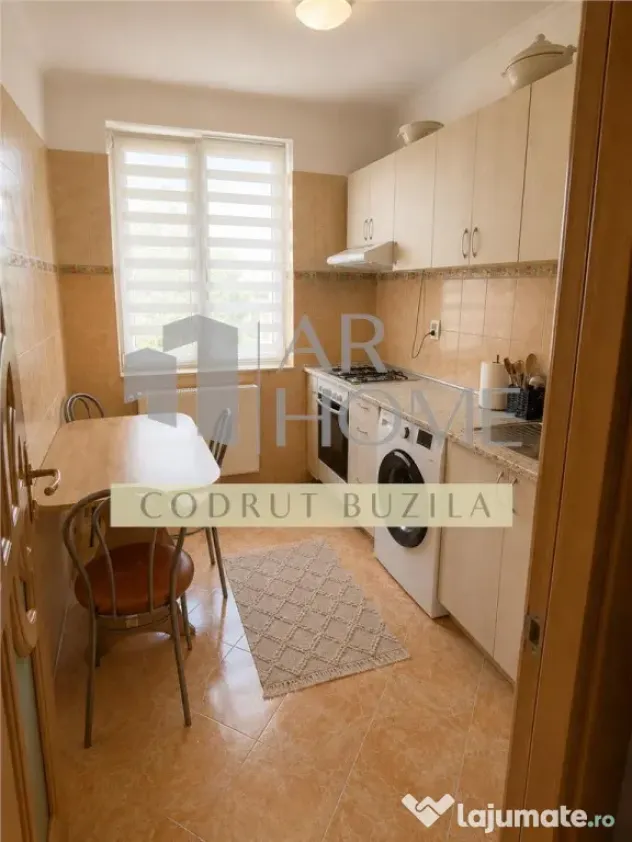 Apartament 2 camere, renovat, ultracentral, Ploiesti