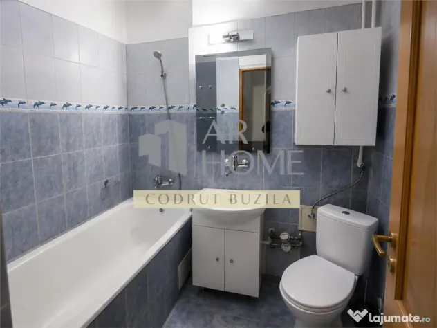 Apartament 2 camere, renovat, ultracentral, Ploiesti