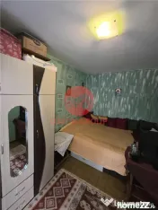 Apartament 3 Camere, Semidecomandat, Zona Piata Amzacea, Eta