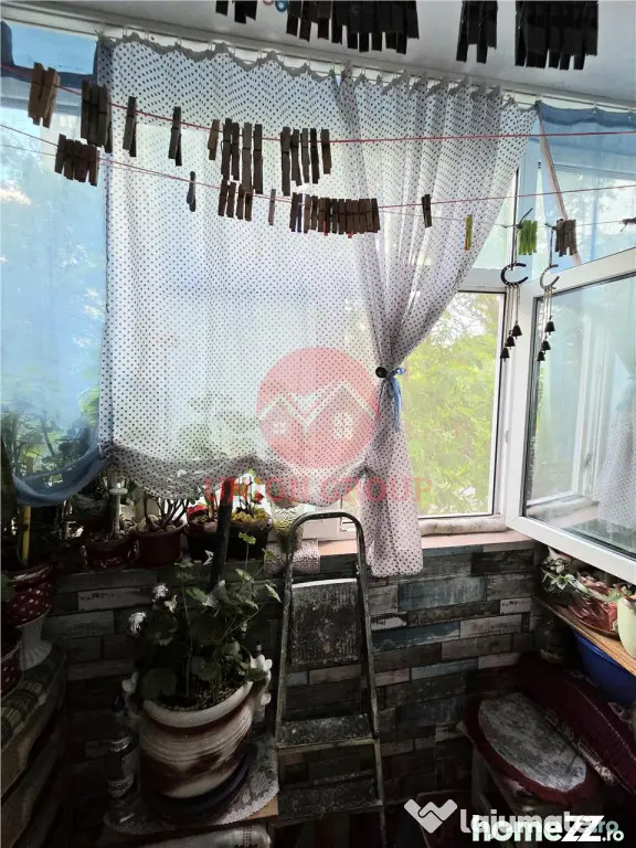 Apartament 3 Camere, Semidecomandat, Zona Piata Amzacea, Eta