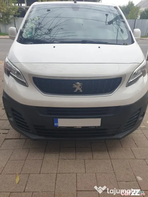 Autoutilitara Peugeot Expert