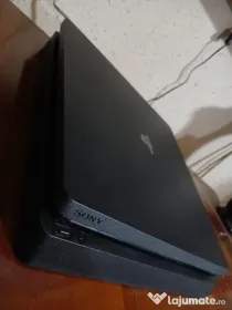 Playstation 4 Slim - 500GB