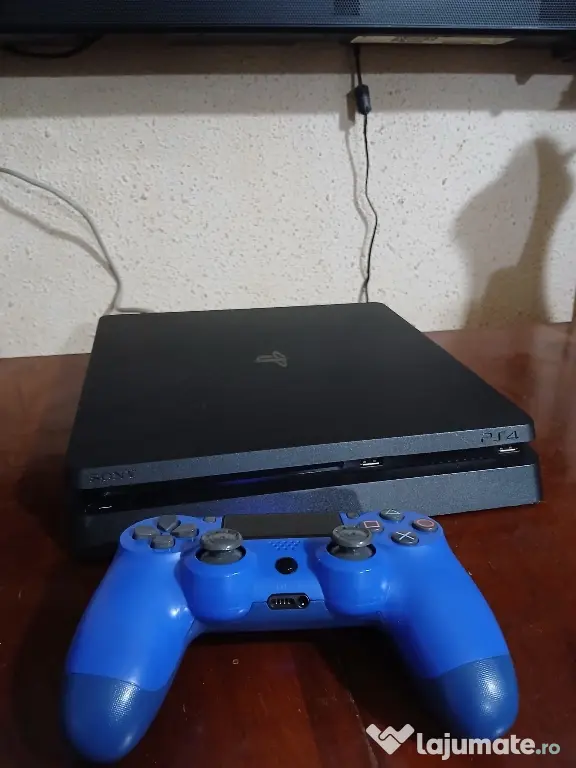 Playstation 4 Slim - 500GB