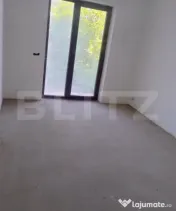 Casa spațioasă, semi-finisată, cu potențial în Urisior