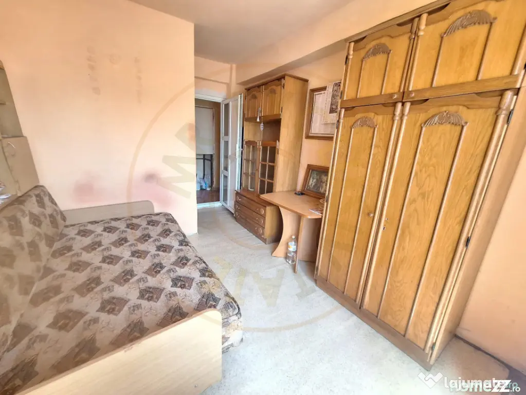 Apartament 3 camere, etaj 1, Costesti, Arges. 0% Comision