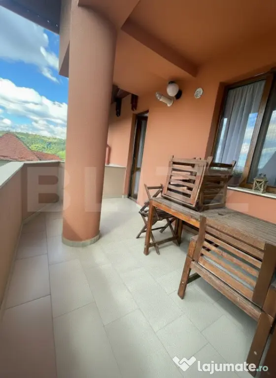 Apartament tip penthouse pe două niveluri | 3 terase, garaj