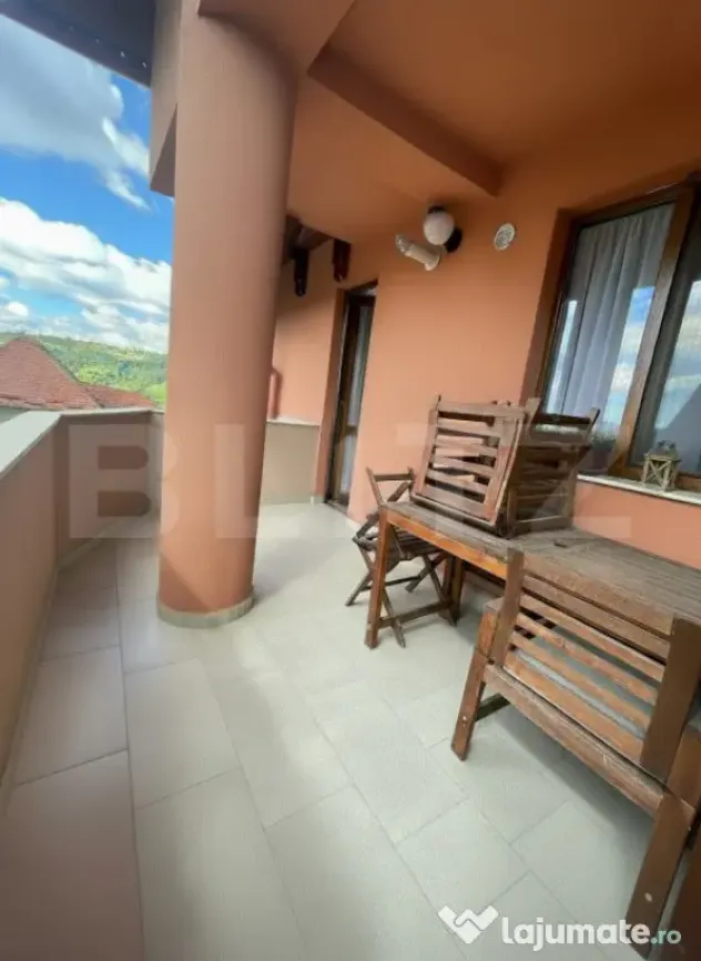 Apartament tip penthouse pe două niveluri | 3 terase, garaj