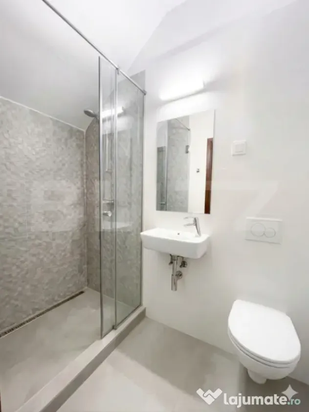 Apartament tip penthouse pe două niveluri | 3 terase, garaj
