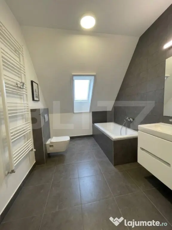 Apartament tip penthouse pe două niveluri | 3 terase, garaj