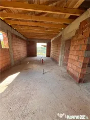 Casa nefinalizata de in Stupini 