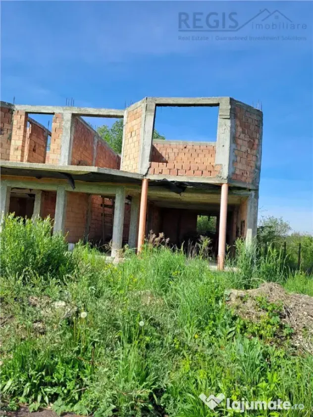 Casa nefinalizata de in Stupini