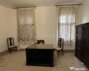 Apartament cu 3 camere de inchiriat in centrul Oradiei ??... 