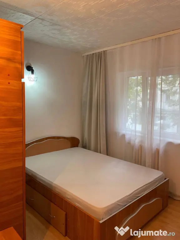 Închiriere apartament 2 camere, termen lung, zona Dacia