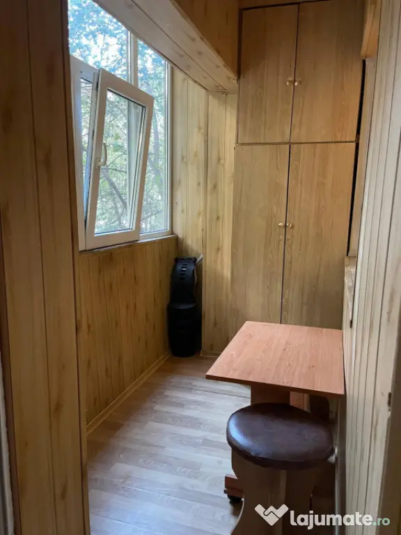 Închiriere apartament 2 camere, termen lung, zona Dacia