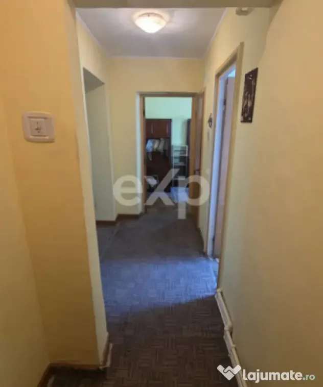 Vând apartament 3 camere Pitesti Gavana 3