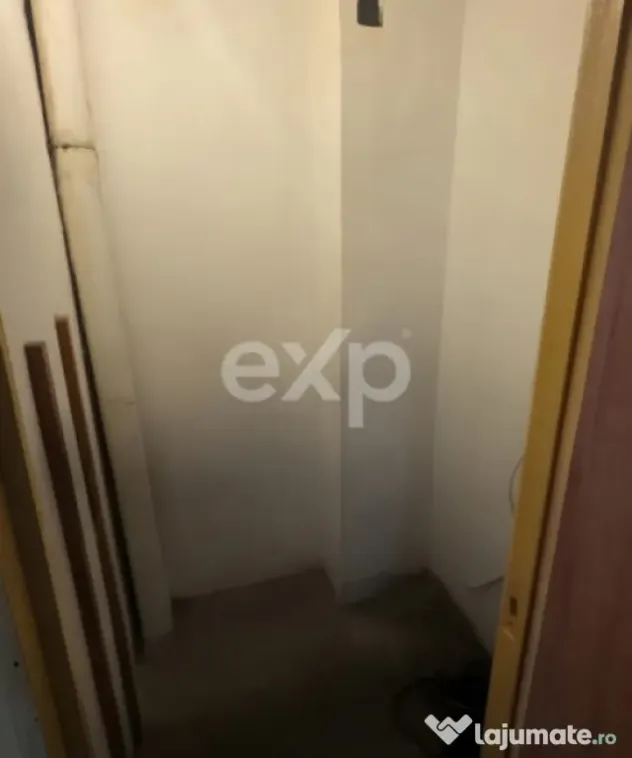 Vând apartament 3 camere Pitesti Gavana 3