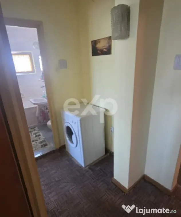Vând apartament 3 camere Pitesti Gavana 3