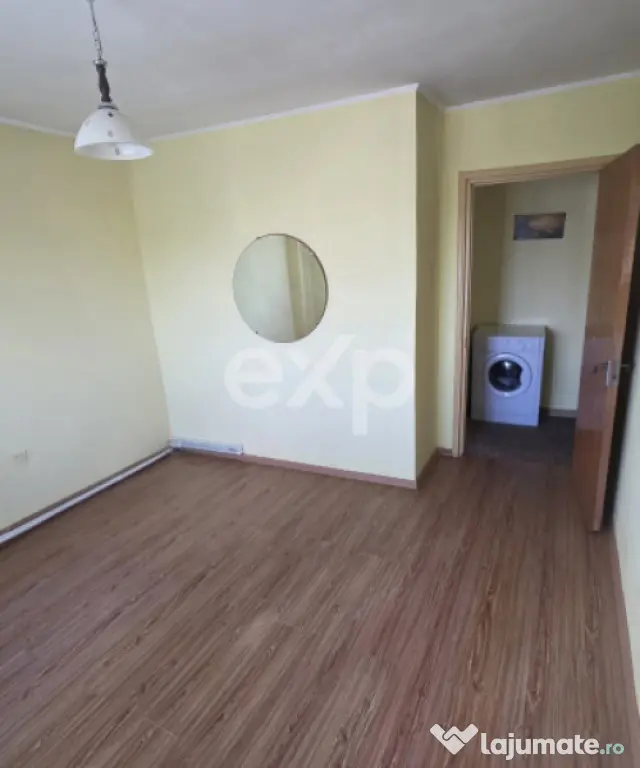 Vând apartament 3 camere Pitesti Gavana 3