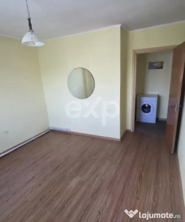 Vând apartament 3 camere Pitesti Gavana 3