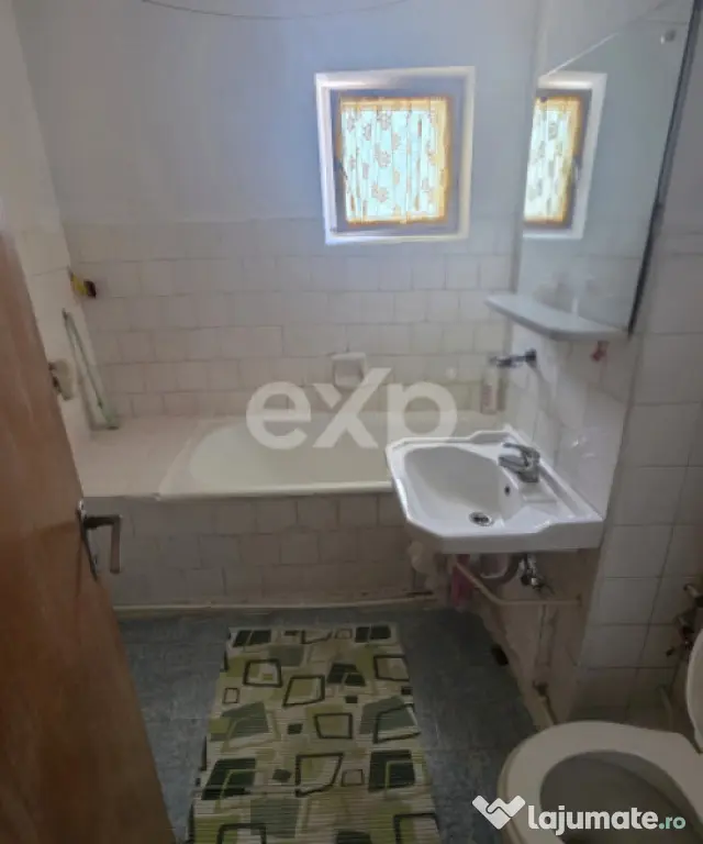 Vând apartament 3 camere Pitesti Gavana 3