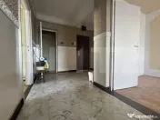 APARTAMENT DE VANZARE CU 3 CAMERE ,DECOMANDAT SITUAR IN ZON
