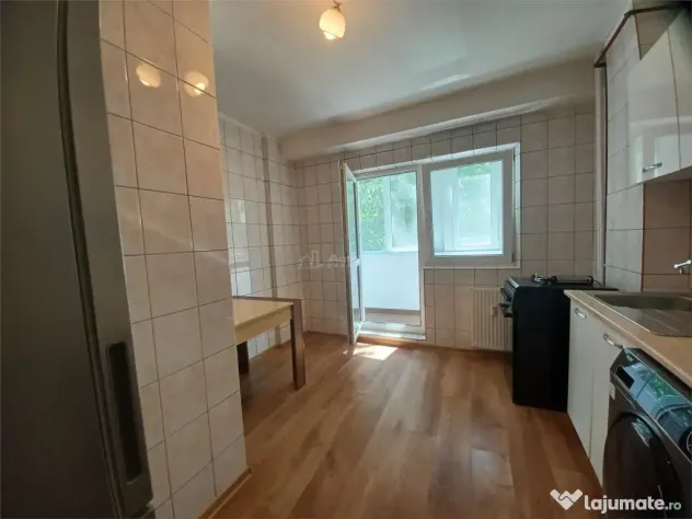 2 Camere Unirii Rond Alba Iulia- Burebista