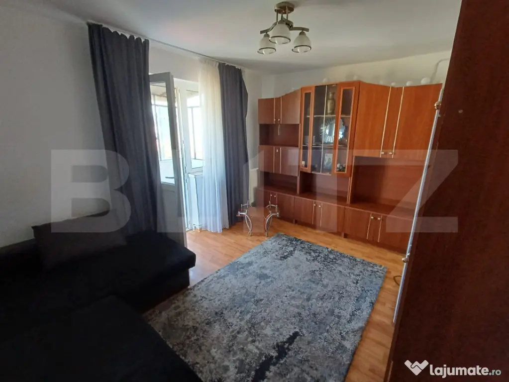 Apartament 2 camere, decomandat, zona MINERILOR