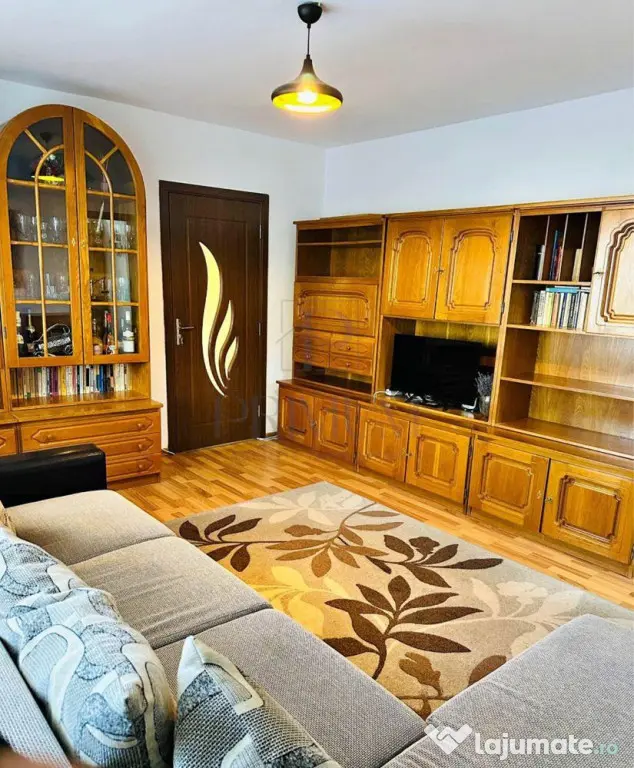 Modern - 2 Camere - Spatios - Parter inalt - Geam la baie -