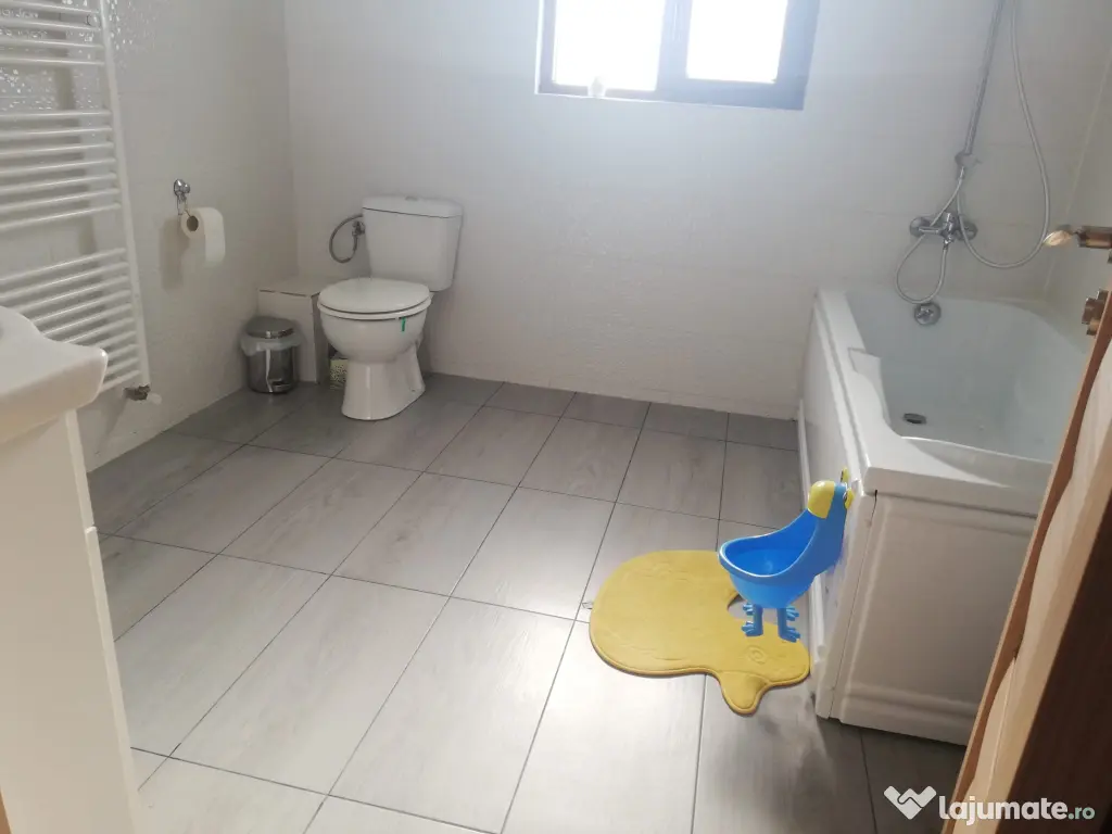 Casa/vila de vanzare 5 camere, Magurele granita cu Bucuresti