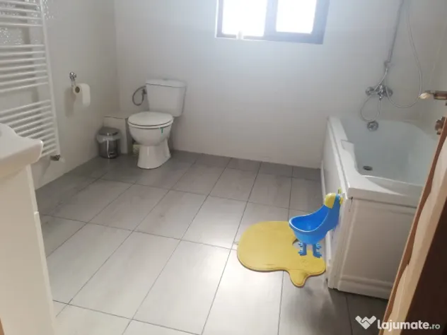 Casa/vila de vanzare 5 camere, Magurele granita cu Bucuresti